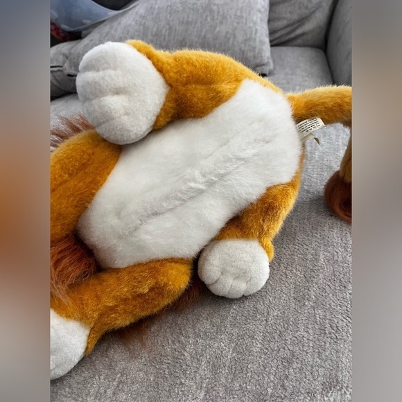 Authentic Lion King Plush Medium Size Simba - Picture 7 of 12